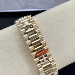 ROLEX DAY-DATE 228238 COPIES WATCHES GOLD DIAL INDEX HOURS GOLD PLATE STEEL VONFRAM GM FACTORY 40MM 8 ĐỒNG HỒ ROLEX DAY-DATE 228238 REPLICA THÉP VONFRAM VÀNG GOLD SỐ DẠ QUANG GMF 40MM