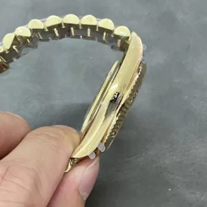 ROLEX DAY-DATE 228238 REPLICA WATCHES BLACK DIAL STEEL VONFRAM RHINESTONE BAGUETTE HOURS GM FACTORY 41MM 6 ĐỒNG HỒ ROLEX DAY-DATE 228238 REPLICA 11 THÉP VONFRAM VÀNG GOLD BLACK DIAL GMF 41MM (1)