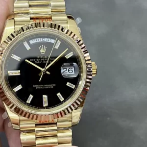 ROLEX DAY-DATE 228238 REPLICA WATCHES BLACK DIAL STEEL VONFRAM RHINESTONE BAGUETTE HOURS GM FACTORY 41MM 1 ĐỒNG HỒ ROLEX DAY-DATE 228238 REPLICA 11 THÉP VONFRAM VÀNG GOLD BLACK DIAL GMF 41MM (1)