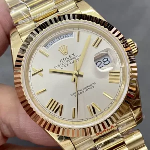 ROLEX DAY-DATE 228238 BEST REPLICA WATCHES WHITE DIAL ROMAN HOURS GOLD PLATE GM FACTORY 41MM 3 ĐỒNG HỒ ROLEX DAY-DATE 228238 REPLICA 11 THÉP VONFRAM VÀNG GOLD NIỀNG KHÍA GMF 41MM (1)