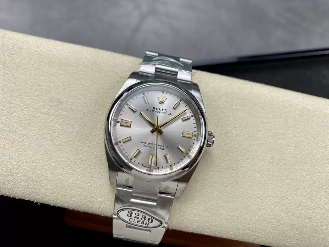 ĐỒNG HỒ ROLEX OYSTER PERPETUAL 126000 REPLICA 11 SỐ DẠ QUANG CLEAN 36MM (8) ĐỒNG HỒ ROLEX OYSTER PERPETUAL 126000 REPLICA 11 SỐ DẠ QUANG CLEAN 36MM (1)