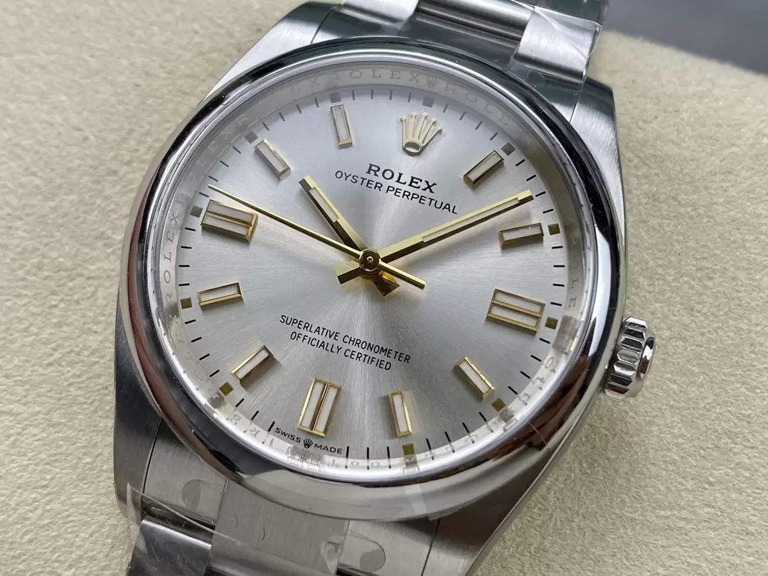 ĐỒNG HỒ ROLEX OYSTER PERPETUAL 126000 REPLICA 11 SỐ DẠ QUANG CLEAN 36MM (9) ĐỒNG HỒ ROLEX OYSTER PERPETUAL 126000 REPLICA 11 SỐ DẠ QUANG CLEAN 36MM (1)