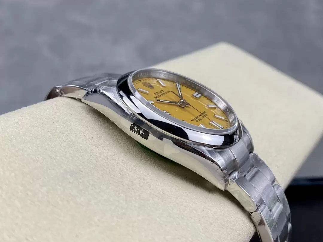 ĐỒNG HỒ ROLEX OYSTER PERPETUAL 126000 REPLICA 11 SỐ DẠ QUANG VS FACTORY 36MM (3) ĐỒNG HỒ ROLEX OYSTER PERPETUAL 126000 REPLICA 11 SỐ DẠ QUANG VS FACTORY 36MM (1)