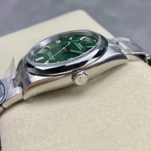 ĐỒNG HỒ ROLEX OYSTER PERPETUAL 126000 REPLICA 1:1 XANH LỤC BẢO CLEAN 36MM 4 ĐỒNG HỒ ROLEX OYSTER PERPETUAL 126000 REPLICA 11 XANH LỤC BẢO CLEAN 36MM (1)