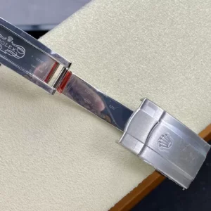 ĐỒNG HỒ ROLEX OYSTER PERPETUAL 126000 REPLICA 1:1 XANH LỤC BẢO CLEAN 36MM 6 ĐỒNG HỒ ROLEX OYSTER PERPETUAL 126000 REPLICA 11 XANH LỤC BẢO CLEAN 36MM (1)