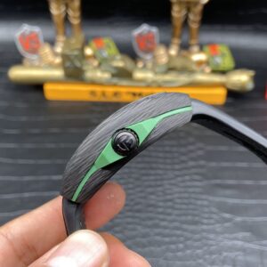 FRANCK MULLER VANGUARD SKELETON DIAL REP WATCH CARBON CASE 45MM 4 ĐỒNG HỒ FRANCK MULLER VANGUARD SKELETON VIỀN XANH REP 11 VỎ CARBON 45MM (2)