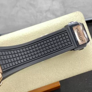 ĐỒNG HỒ HUBLOT SQUARE BANG UNICO CERAMIC KING GOLD REP 1:1 CAO CẤP BBF FACTORY 42MM 6 ĐỒNG HỒ HUBLOT SQUARE BANG UNICO CERAMIC KING GOLD REP 11 CAO CẤP BBF FACTORY 42MM (2)