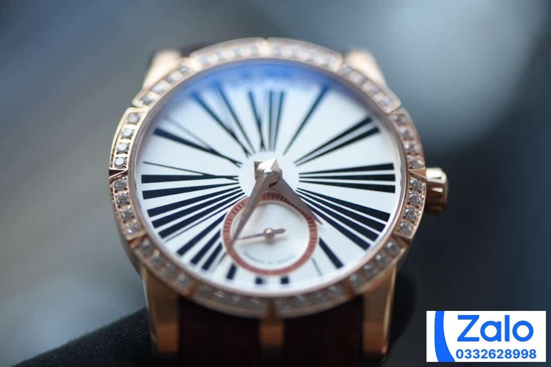 ĐỒNG HỒ ROGER DUBUIS EXCALIBUR REPLICA 11 NỮ DÂY DA PF FACTORY 36MM (6) ĐỒNG HỒ ROGER DUBUIS EXCALIBUR REPLICA 11 NỮ DÂY DA PF FACTORY 36MM (2)