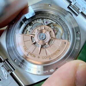 ĐỒNG HỒ VACHERON CONSTANTIN OVERSEAS MẶT XANH REPLICA 1:1 XF FACTORY 40MM 6 ĐỒNG HỒ VACHERON CONSTANTIN OVERSEAS MẶT XANH REPLICA 11 XF FACTORY 40MM (2)