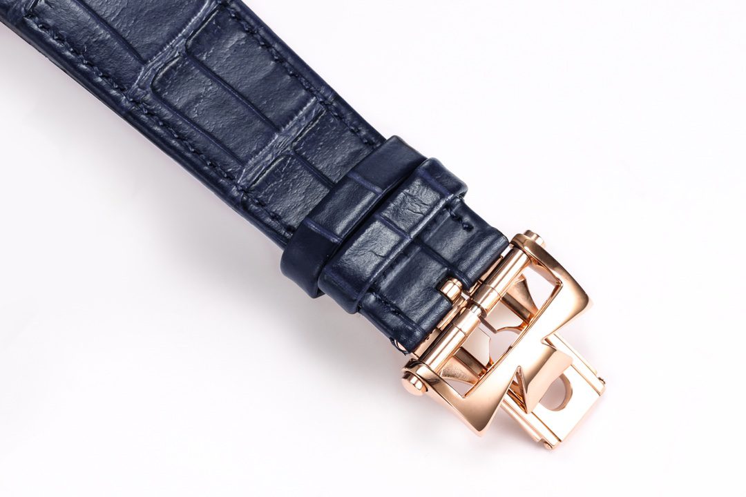 ĐỒNG HỒ VACHERON CONSTANTIN OVERSEAS TOURBILON ROSE GOLD 6000V REP 11 MẶT XANH 42 (3) ĐỒNG HỒ VACHERON CONSTANTIN OVERSEAS TOURBILON ROSE GOLD 6000V REP 11 MẶT XANH 42 (2)