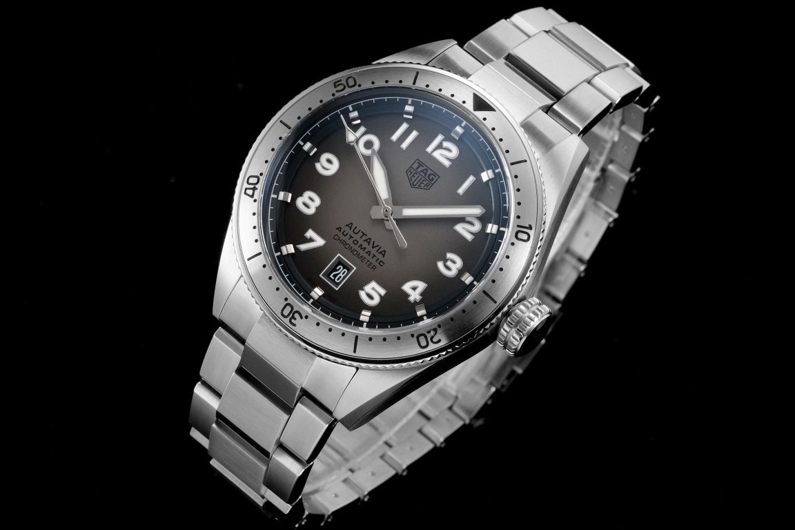 ĐỒNG HỒ TAG HEUER AUTAVIA WBE5115 REPLICA 11 DÂY KIM LOẠI 40 (3) ĐỒNG HỒ TAG HEUER AUTAVIA WBE5115 REPLICA 11 DÂY KIM LOẠI 40 (2)