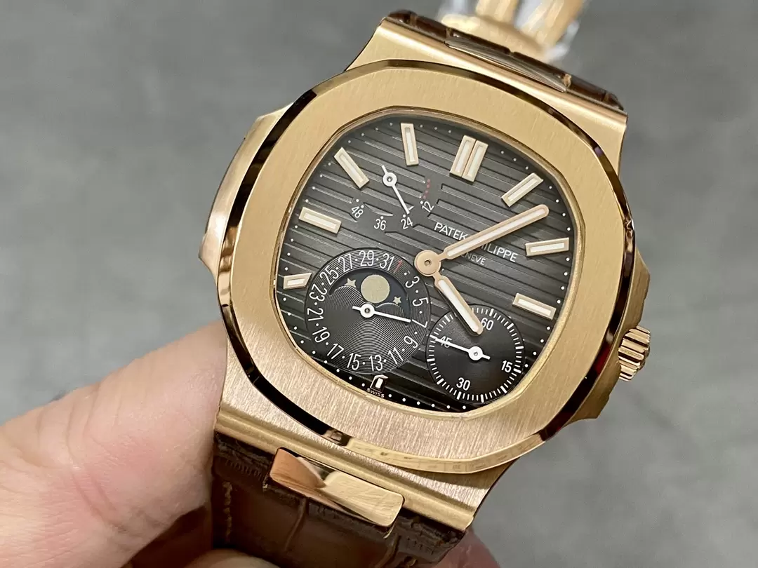 ĐỒNG HỒ PATEK PHILIPPE NAUTILUS 5712 ROSE GOLD REP 11 PPF FACTORY 40MM (8) ĐỒNG HỒ PATEK PHILIPPE NAUTILUS 5712 ROSE GOLD REP 11 PPF FACTORY 40MM (2)