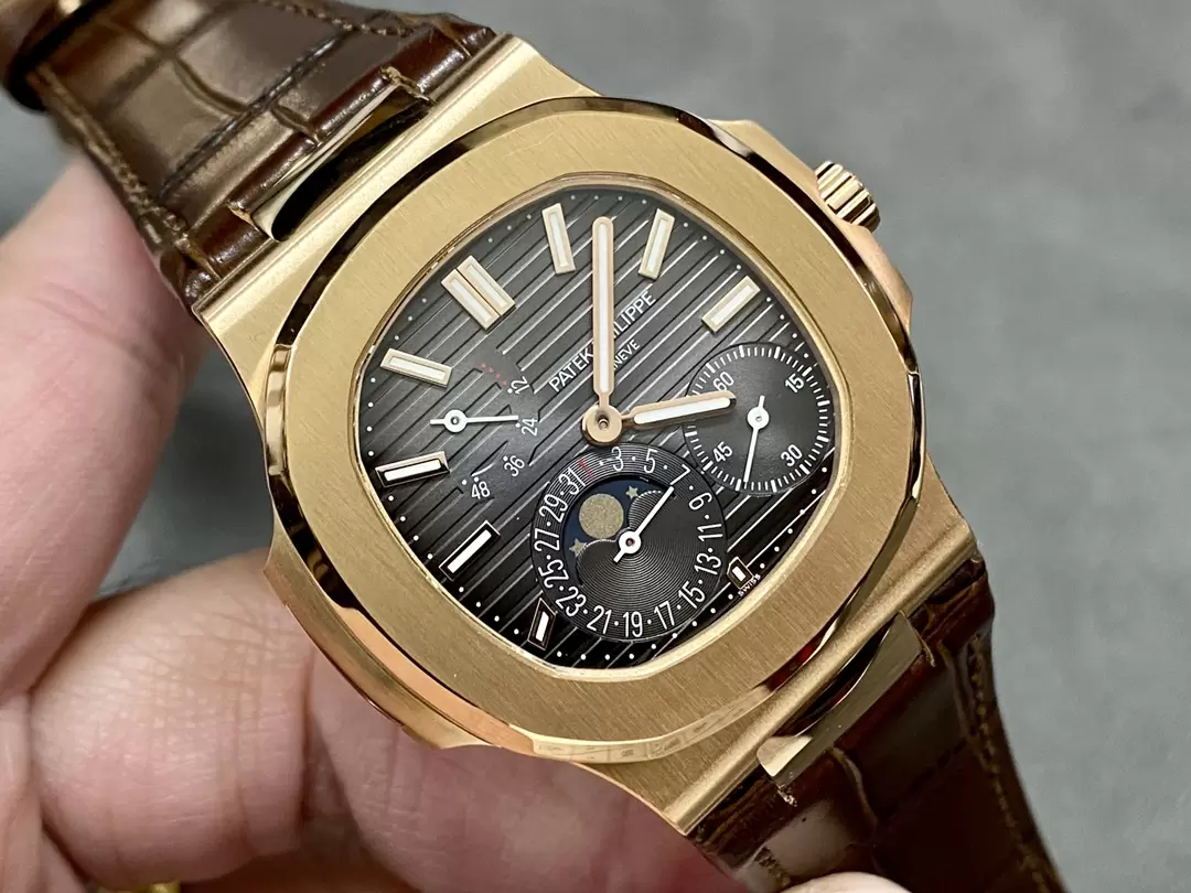 ĐỒNG HỒ PATEK PHILIPPE NAUTILUS 5712 ROSE GOLD REP 11 PPF FACTORY 40MM (9) ĐỒNG HỒ PATEK PHILIPPE NAUTILUS 5712 ROSE GOLD REP 11 PPF FACTORY 40MM (2)