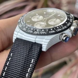 ĐỒNG HỒ ROLEX DAYTONA CARBON REP 1:1 CAO CẤP MÁY CƠ AUTOMATIC 40MM 5 ĐỒNG HỒ ROLEX DAYTONA CARBON REP 11 CAO CẤP MÁY CƠ AUTOMATIC 40MM (2)