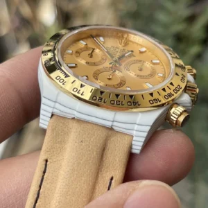 ROLEX DAYTONA DIW WHITE CARBON REPLICA WATCHES YELLOW DIAL 40MM 3 ĐỒNG HỒ ROLEX DAYTONA DIW CARBON REPLICA 11 DÂY MÀU NÂU 40MM (2)