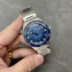 ĐỒNG HỒ OMEGA SEAMASTER 300 MẶT XANH NHÀ MÁY VS CHẾ TÁC 41MM 3 ĐỒNG HỒ OMEGA SEAMASTER 300 MẶT XANH NHÀ MÁY VS CHẾ TÁC 41MM (1)