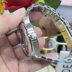 OMEGA SEAMASTER FAKE 1:1 WATCH AQUA TERRA WORLDTIMES STEEL VSF 43MM 6 ĐỒNG HỒ OMEGA SEAMASTER FAKE CAO CẤP NHÀ MÁY VS NAM MẶT SỐ MÀU XANH 43MM