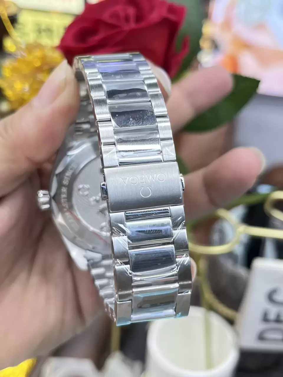 ĐỒNG HỒ OMEGA SEAMASTER FAKE CAO CẤP NHÀ MÁY VS NAM MẶT SỐ MÀU XANH 43MM (8) ĐỒNG HỒ OMEGA SEAMASTER FAKE CAO CẤP NHÀ MÁY VS NAM MẶT SỐ MÀU XANH 43MM