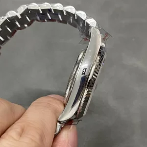 ROLEX DAY-DATE 228239 REPLICA 1:1 WATCH OMBRE BLUE QF 40MM 6 ĐỒNG HỒ ROLEX CHẾ TÁC DAY-DATE 228239 NAM CỌC SỐ LA MÃ REP 11 NHÀ MÁY Q 40MM