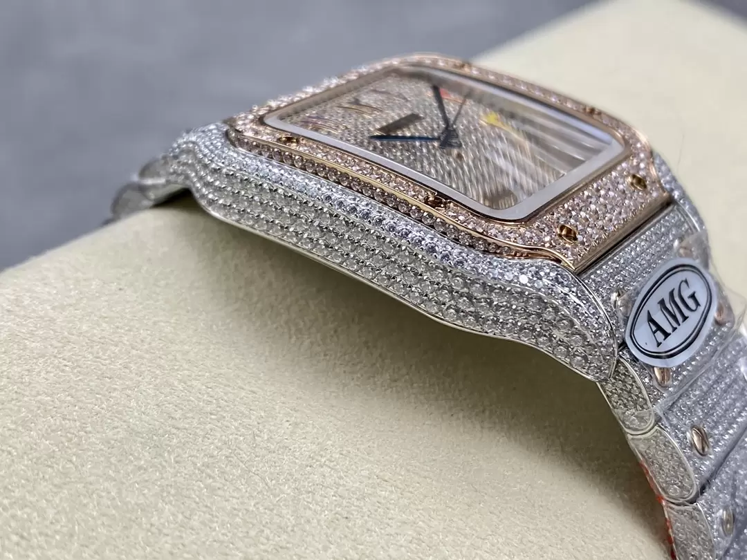 ĐỒNG HỒ CARTIER SANTOS DEMI ROSE GOLD REPLICA 11 ĐÍNH FULL ĐÁ SWAROVSKI AMG 40MM (6) ĐỒNG HỒ CARTIER SANTOS DEMI ROSE GOLD REPLICA 11 ĐÍNH FULL ĐÁ SWAROVSKI AMG 40MM