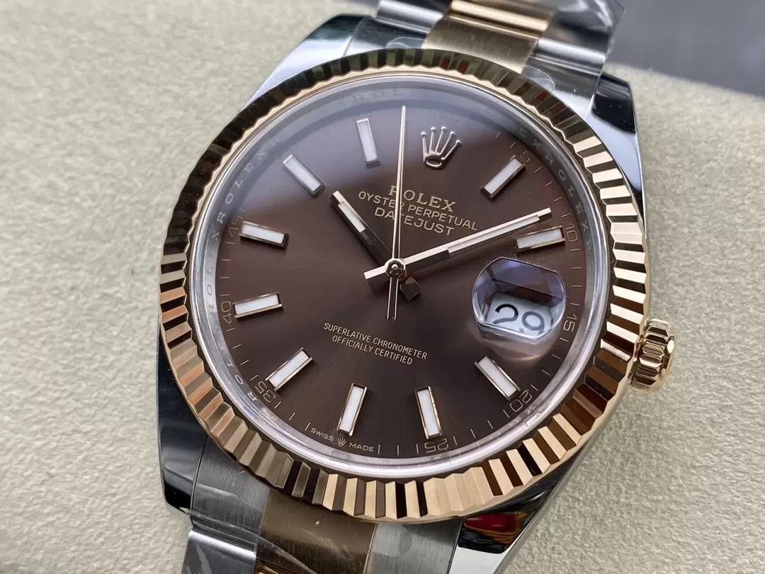 ĐỒNG HỒ ROLEX DATEJUST 126331 REPLICA 11 MẶT CHOCOLATE CỌC SỐ DẠ QUANG 41MM (7) ĐỒNG HỒ ROLEX DATEJUST 126331 REPLICA 11 MẶT CHOCOLATE CỌC SỐ DẠ QUANG 41MM