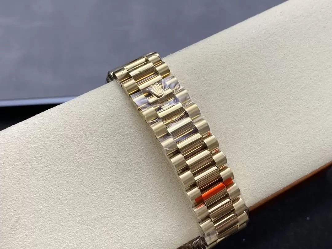 ĐỒNG HỒ ROLEX DAY-DATE 228348 REP 11 TINH CHỈNH TRỌNG LƯỢNG NHÀ MÁY Q 40MM (9) ĐỒNG HỒ ROLEX DAY-DATE 228348 REP 11 TINH CHỈNH TRỌNG LƯỢNG NHÀ MÁY Q 40MM