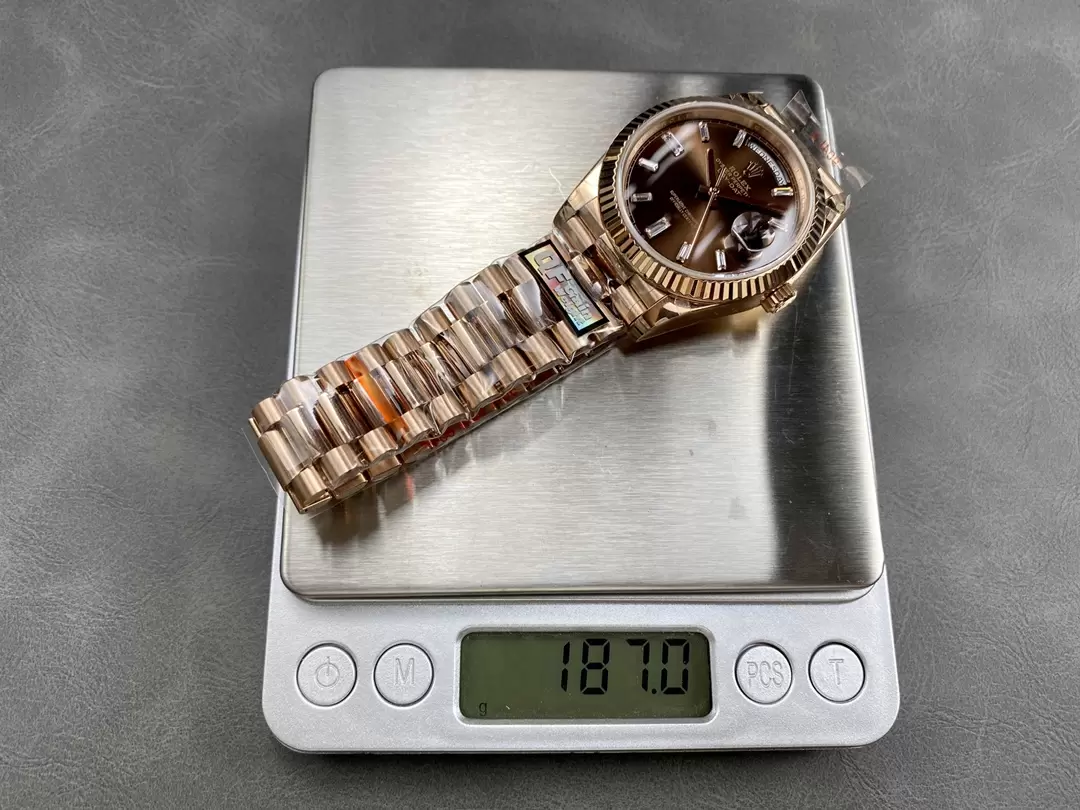 ĐỒNG HỒ ROLEX DAY-DATE REP 11 MẶT CHOCOLATE TINH CHỈNH TRỌNG LƯỢNG 187GRAM NHÀ MÁY Q 40MM (7) ĐỒNG HỒ ROLEX DAY-DATE REP 11 MẶT CHOCOLATE TINH CHỈNH TRỌNG LƯỢNG 187GRAM NHÀ MÁY Q 40MM