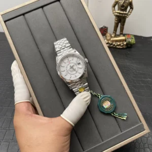 ĐỒNG HỒ ROLEX SKY-DWELLER 336934 REPLICA 11 DÂY KIM LOẠI MẶT TRẮNG 42MM 1 ĐỒNG HỒ ROLEX SKY-DWELLER 336934 REPLICA 11 DÂY KIM LOẠI MẶT TRẮNG 42MM