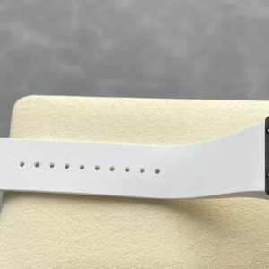 ĐỒNG HỒ RICHARD MILLE RM07-01 VỎ SỢI CACBON NTPT DÂY CAO SU CAO CẤP 32X46MM 8 ĐỒNG HỒ RICHARD MILLE RM07-01 VỎ SỢI CACBON NTPT DÂY CAO SU CAO CẤP 32X46MM