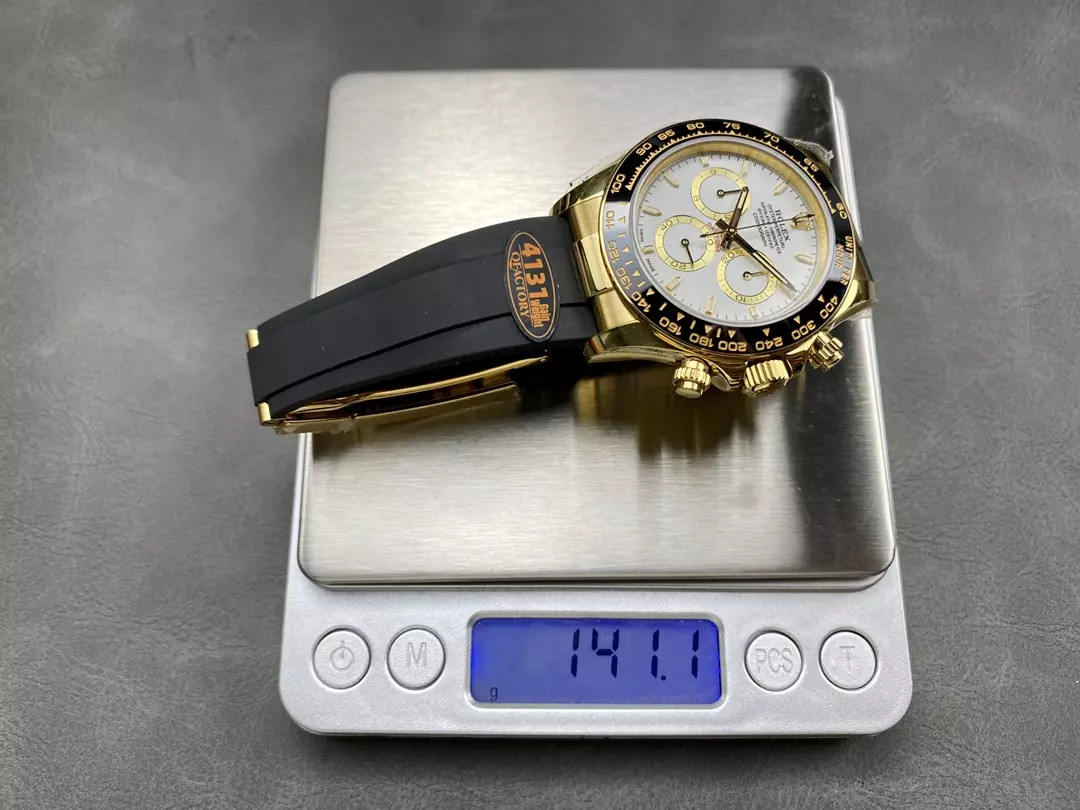 ĐỒNG HỒ ROLEX DAYTONA REP 11 MÀU GOLD TRỌNG LƯỢNG 140G V6 QF 40MM (2) ĐỒNG HỒ ROLEX DAYTONA REP 11 MÀU GOLD TRỌNG LƯỢNG 140G V6 QF 40MM (1)