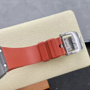 ĐỒNG HỒ RICHARD MILLE RM07-01 CACBON NTPT DÂY CAO SU ĐỎ 32X46MM 7 ĐỒNG HỒ RICHARD MILLE RM07-01 CACBON NTPT DÂY CAO SU ĐỎ 32X46MM (1)