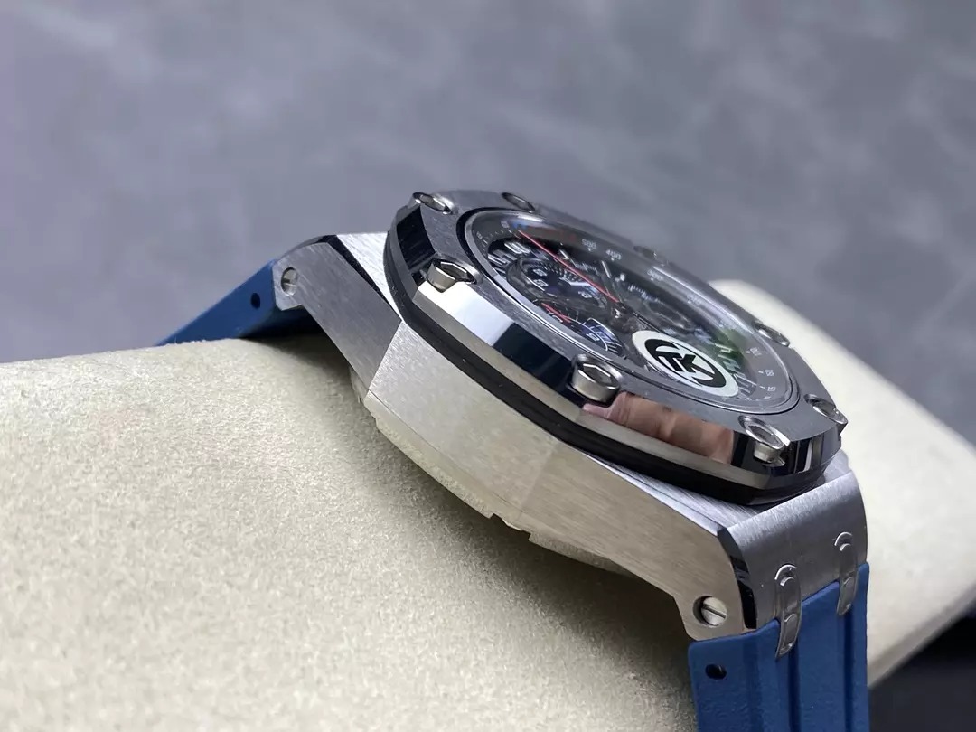 ĐỒNG HỒ AUDEMARS PIGUET 26568PM CHẾ TÁC ROYAL OAK OFFSHORE MẶT XANH 44MM (8) ĐỒNG HỒ AUDEMARS PIGUET 26568PM CHẾ TÁC ROYAL OAK OFFSHORE MẶT XANH 44MM