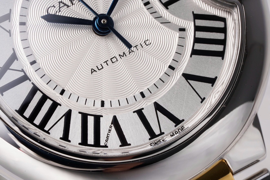 ĐỒNG HỒ CARTIER BLUE BALLOON FAKE 11 DEMI VÀNG VÀNG NHÀ MÁY AF 33MM (6) ĐỒNG HỒ CARTIER BLUE BALLOON FAKE 11 DEMI VÀNG VÀNG NHÀ MÁY AF 33MM