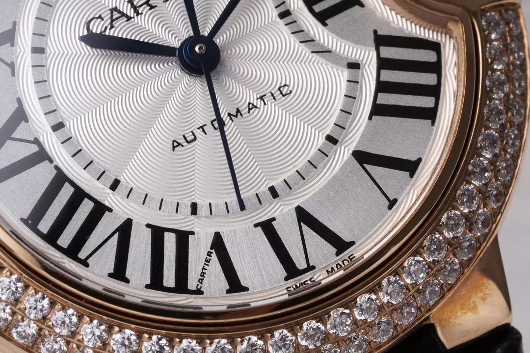 ĐỒNG HỒ CARTIER BLUE BALLOON REP 11 MẶT TRẮNG MẠ VÀNG HỒNG AF 33MM (1) ĐỒNG HỒ CARTIER BLUE BALLOON REP 11 MẶT TRẮNG MẠ VÀNG HỒNG AF 33MM