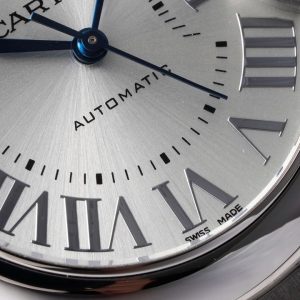 ĐỒNG HỒ CARTIER BLUE BALLOON REPLICA MẶT BẠC SỐ LA MÃ NHÀ MÁY AF 33MM 4 ĐỒNG HỒ CARTIER BLUE BALLOON REPLICA MẶT BẠC SỐ LA MÃ NHÀ MÁY AF 33MM