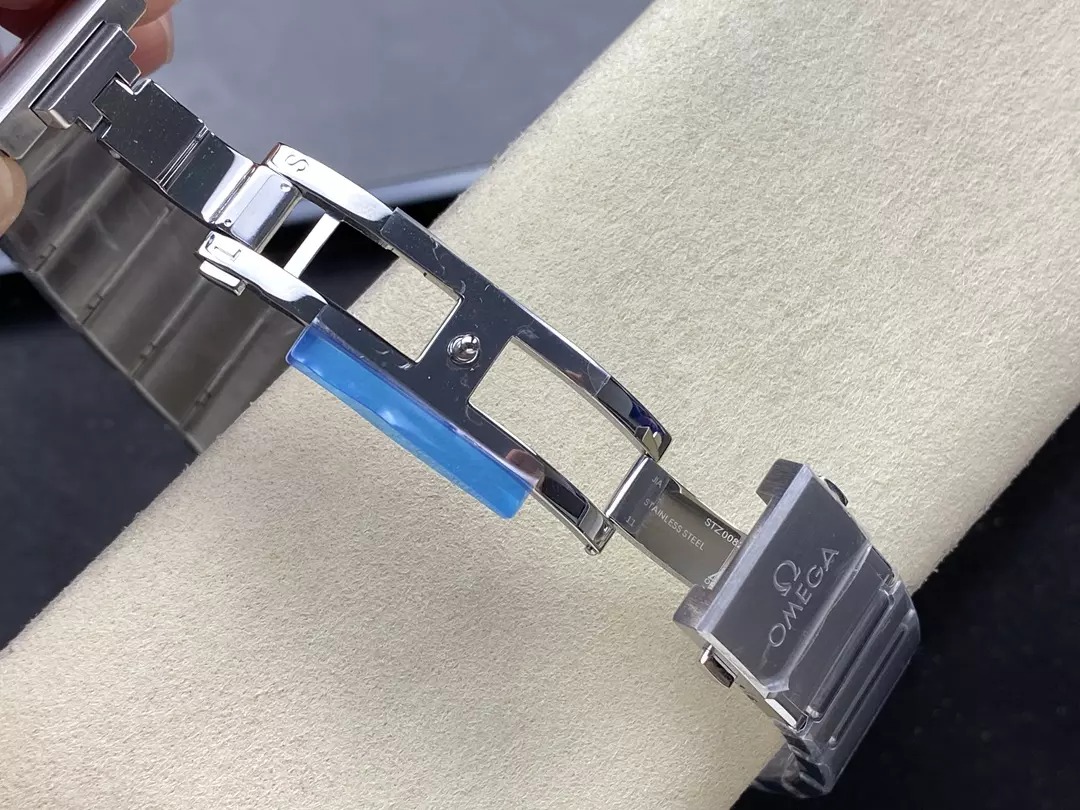 ĐỒNG HỒ OMEGA CONSTELLATION FAKE MẶT ĐEN NIỀNG GỐM NHÀ MÁY V+ 41MM (8) ĐỒNG HỒ OMEGA CONSTELLATION FAKE MẶT ĐEN NIỀNG GỐM NHÀ MÁY V+ 41MM