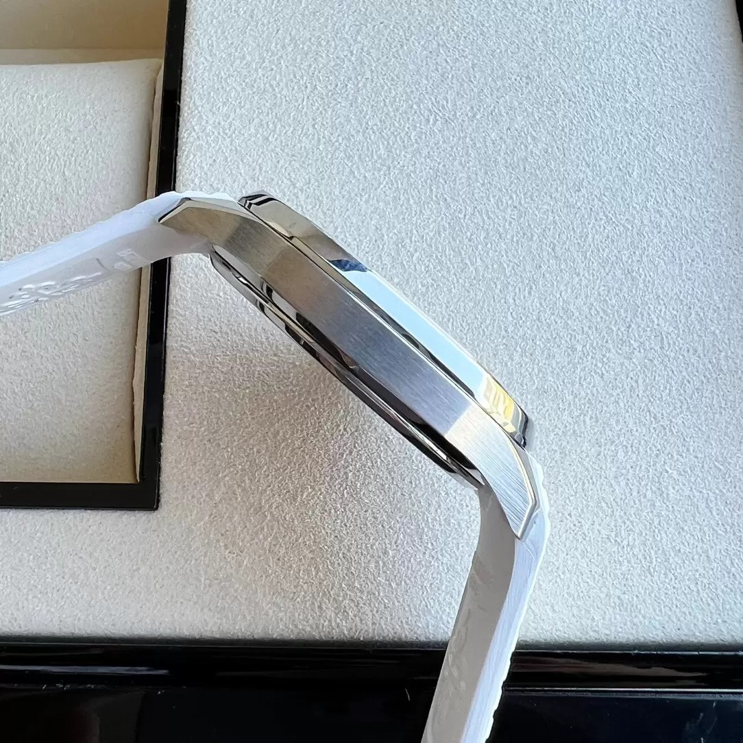 ĐỒNG HỒ PATEK PHILIPPE AQUANAUT 5168G REPLICA MÀU TRẮNG 38 (5) ĐỒNG HỒ PATEK PHILIPPE AQUANAUT 5168G REPLICA MÀU TRẮNG 38.8MM