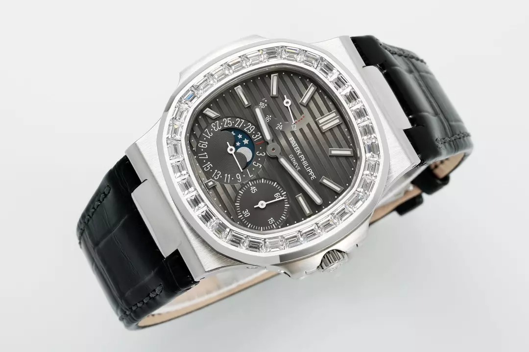 ĐỒNG HỒ PATEK PHILIPPE NAUTILUS 5722G REPLICA MẶT XÁM NHÀ MÁY PPF 41MM (8) ĐỒNG HỒ PATEK PHILIPPE NAUTILUS 5722G REPLICA MẶT XÁM NHÀ MÁY PPF 41MM