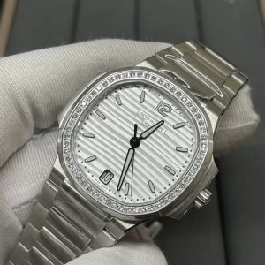 ĐỒNG HỒ PATEK PHILIPPE NAUTILUS 7118/1200A REPLICA MẶT TRẮNG NHÀ MÁY 3K 35.2MM 2 ĐỒNG HỒ PATEK PHILIPPE NAUTILUS 71181200A REPLICA MẶT TRẮNG NHÀ MÁY 3K 35.2MM