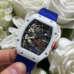 RICHARD MILLE RM67-02 CRAFTED WATCHES CARBON V3 SUPER THIN 38,7X47,52MM 2 ĐỒNG HỒ RICHARD MILLE RM67-02 CHẾ TÁC CARBON V3 SIÊU MỎNG 38,7X47,52MM