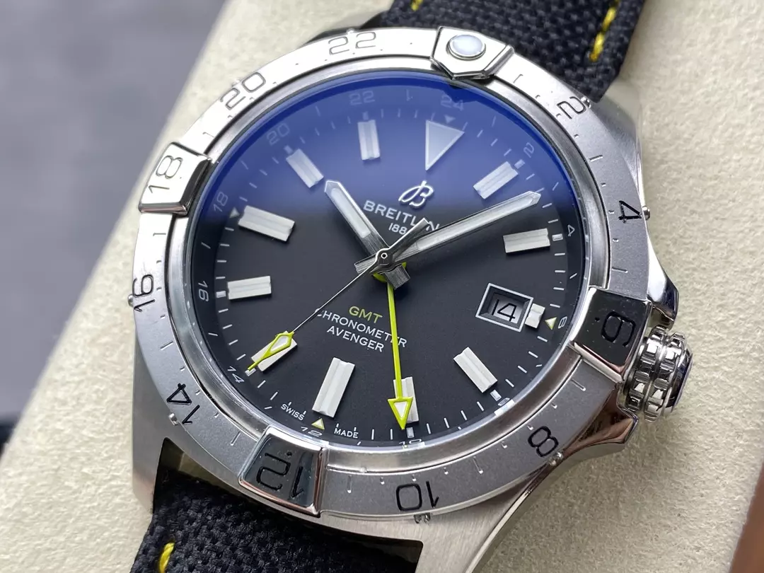 ĐỒNG HỒ BREITLING 1884 AVENGER GMT FAKE 11 MẶT ĐEN NHÀ MÁY BLS 44MM (2) ĐỒNG HỒ BREITLING 1884 AVENGER GMT FAKE 11 MẶT ĐEN NHÀ MÁY BLS 44MM