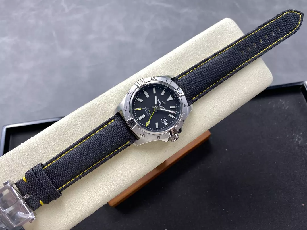 ĐỒNG HỒ BREITLING 1884 AVENGER GMT FAKE 11 MẶT ĐEN NHÀ MÁY BLS 44MM (3) ĐỒNG HỒ BREITLING 1884 AVENGER GMT FAKE 11 MẶT ĐEN NHÀ MÁY BLS 44MM