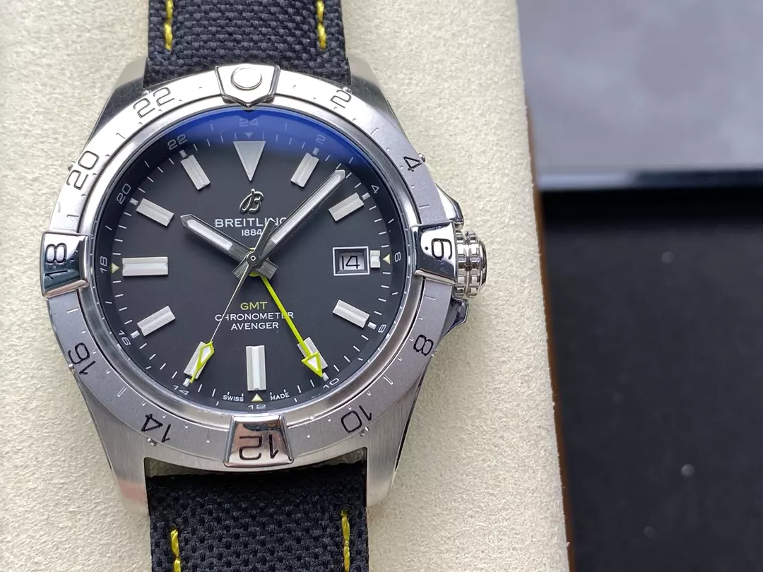 ĐỒNG HỒ BREITLING 1884 AVENGER GMT FAKE 11 MẶT ĐEN NHÀ MÁY BLS 44MM (8) ĐỒNG HỒ BREITLING 1884 AVENGER GMT FAKE 11 MẶT ĐEN NHÀ MÁY BLS 44MM