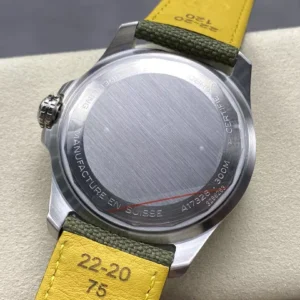 BREITLING 1884 AVENGER GMT REPLICA WATCH GREEN DIAL BLS FACTORY 44MM 6 ĐỒNG HỒ BREITLING 1884 AVENGER GMT REPLICA MẶT XANH GREEN NHÀ MÁY BLS 44MM