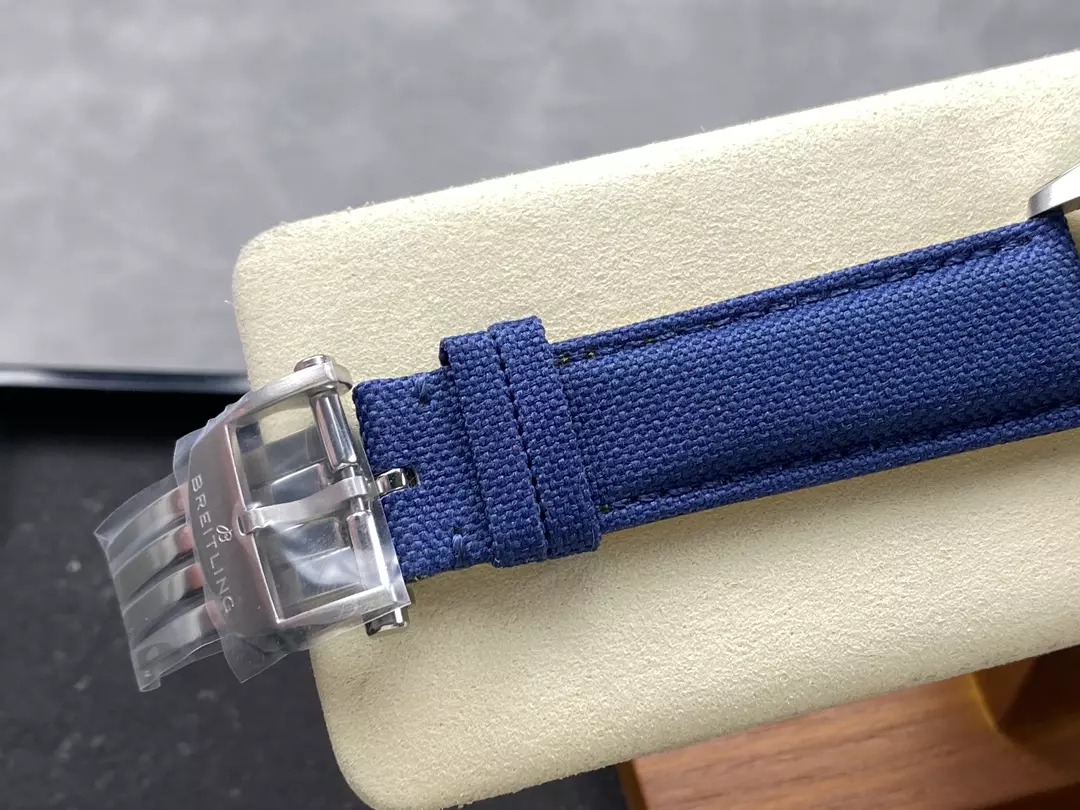 ĐỒNG HỒ BREITLING AVENGER 1884 REPLICA MẶT XANH BLUE NHÀ MÁY BLS 44MM (7) ĐỒNG HỒ BREITLING AVENGER 1884 REPLICA MẶT XANH BLUE NHÀ MÁY BLS 44MM (1)