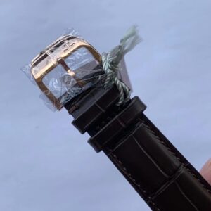 JAEGER-LECOULTRE MOON PHASE REPLICA WATCH WITH STONE BEZEL APS FACTORY 39MM 7 ĐỒNG HỒ JAEGER-LECOULTRE MOON PHASE REPLICA MẠ VÀNG HỒNG NIỀNG ĐÁ APS 39MM (5)