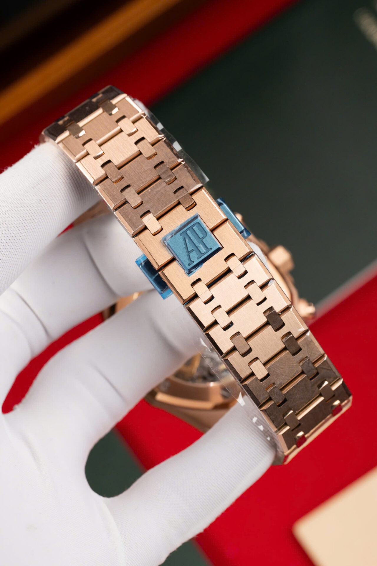 ĐỒNG HỒ AUDEMARS PIGUET ROYAL OAK 26240 CHẾ TÁC VÀNG HỒNG NHÀ MÁY APS 41MM (6) ĐỒNG HỒ AUDEMARS PIGUET ROYAL OAK 26240 CHẾ TÁC VÀNG HỒNG NHÀ MÁY APS 41MM (1)