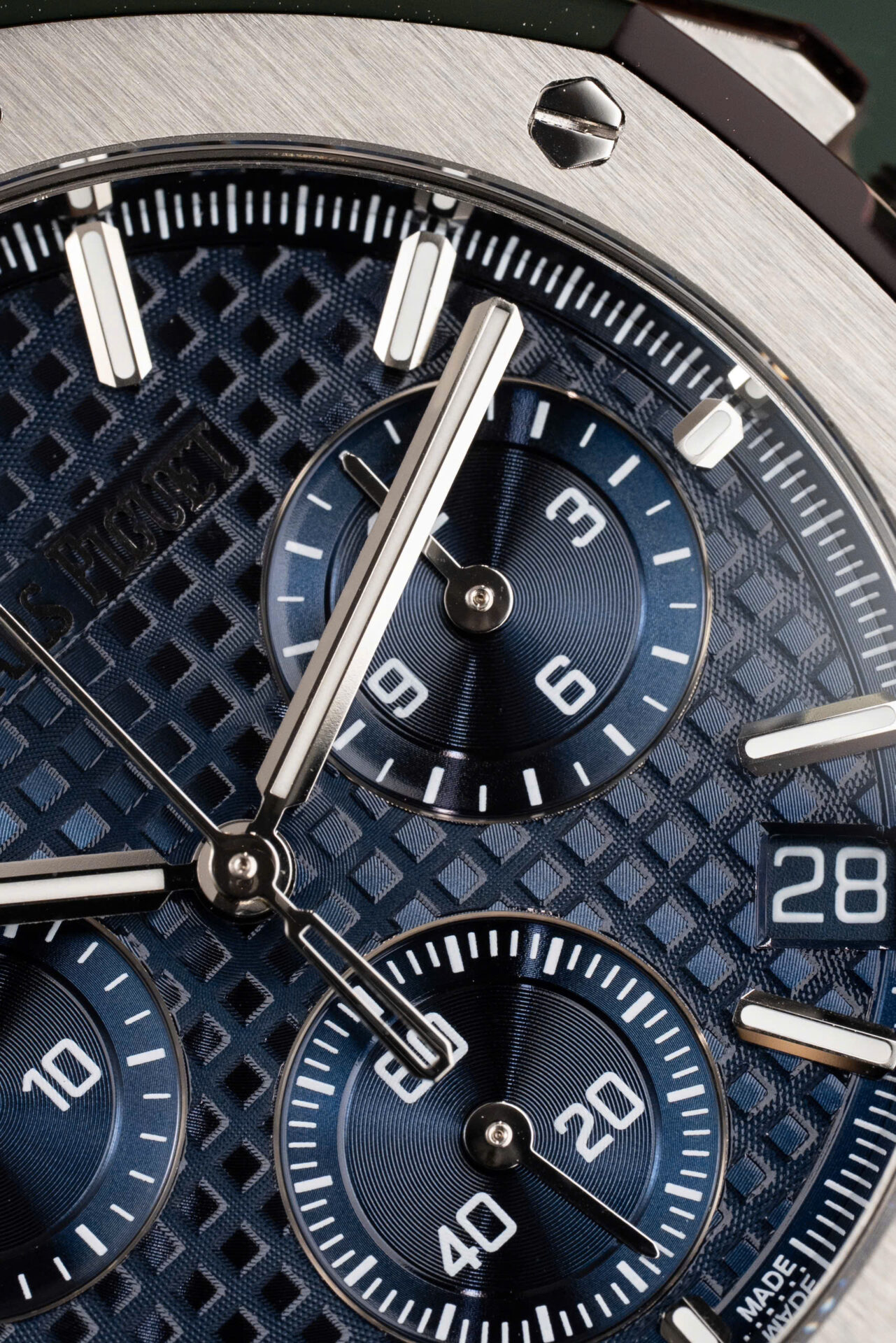 ĐỒNG HỒ AUDEMARS PIGUET ROYAL OAK 26240 CHRONOGARPH MẶT XANH BLUE NHÀ MÁY APS 41MM (1) ĐỒNG HỒ AUDEMARS PIGUET ROYAL OAK 26240 CHRONOGARPH MẶT XANH BLUE NHÀ MÁY APS 41MM (1)