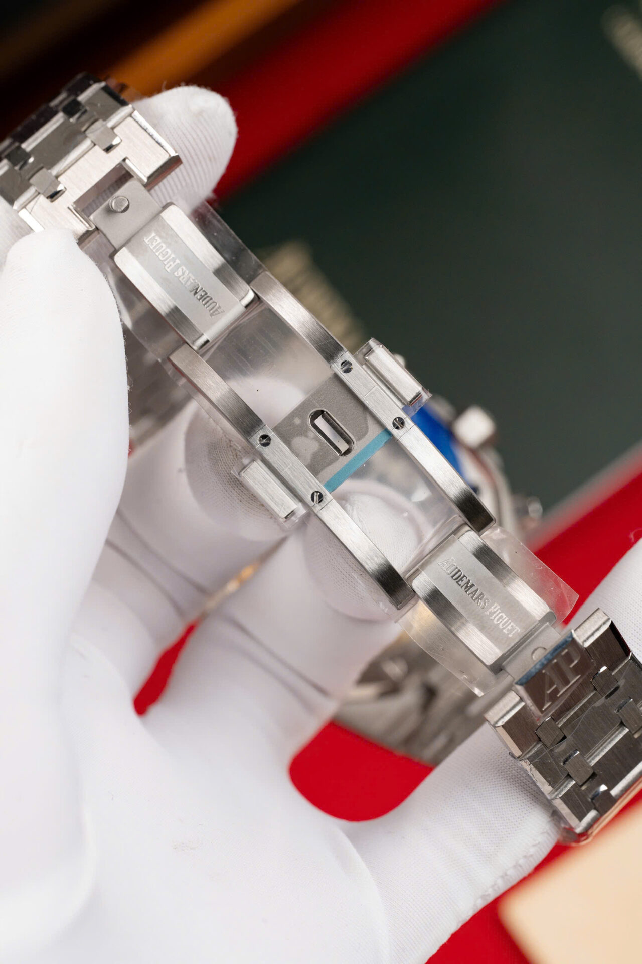 ĐỒNG HỒ AUDEMARS PIGUET ROYAL OAK 26240 CHRONOGARPH MẶT XANH BLUE NHÀ MÁY APS 41MM (8) ĐỒNG HỒ AUDEMARS PIGUET ROYAL OAK 26240 CHRONOGARPH MẶT XANH BLUE NHÀ MÁY APS 41MM (1)