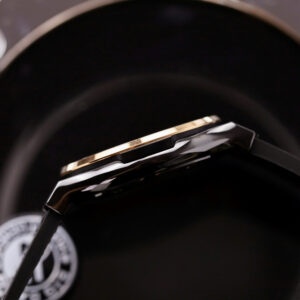 ĐỒNG HỒ HUBLOT CLASSIC FUSION BEST COPIES MẶT CARBON MÁY TINH CHỈNH SW300 JJF 42MM 5 ĐỒNG HỒ HUBLOT CLASSIC FUSION BEST COPIES MẶT CARBON MÁY TINH CHỈNH SW300 JJF 42MM